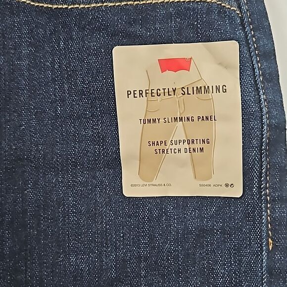 Levi's 512 Slimming Jeans - Picture 3 of 6